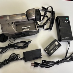 Canon  8mmビデオカメラ ES2500A