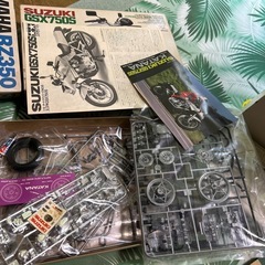 タミヤrz３５０　gsx750s当時プラモの画像