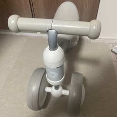 子供用三輪車