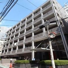 【限定1区画】◎月極駐車場◎新宿駅徒歩2分！◎月額35,200円...
