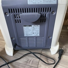 （受け渡し先決まりました）スチーム付き電気ストーブの画像