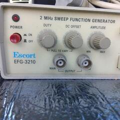 ESCORT EFG−3210 の画像