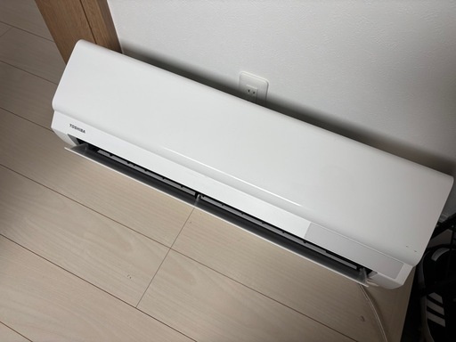 TOSHIBA エアコン　使用期間半年