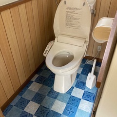 小手指駅が最寄駅になります。家賃39000円　2階建一戸建ての2DKです。エアコン２台あり。駐車場なし。バイクは可能。 − 埼玉県