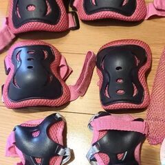 【処分】☆BRIDGESTONE☆キッズプロテクター３点セット☆の画像