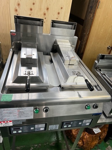 2021年 マルゼン自動ガス餃子焼き器  LPガス