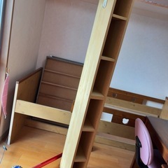 隙間収納　本棚