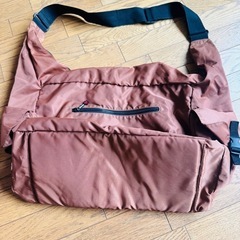 CHOOP大型肩掛けバッグの画像
