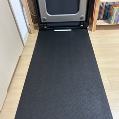 ランニングマシン(折りたたみ)の画像