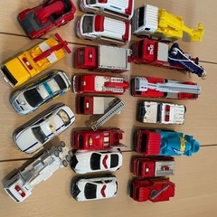 トミカ約60台　他車　中古　働く車 の画像