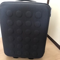 キャリーケース