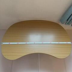 ニトリ 豆型 ローテーブルの画像