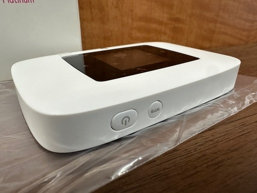 塩尻市引き取り限定】Rakuten WiFi Pocket Platinum ほぼ新品