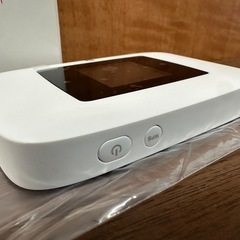 【塩尻市引き取り限定】Rakuten WiFi Pocket Platinum ほぼ新品の画像