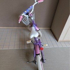 16インチ 子供用 自転車 女の子 パープル
の画像
