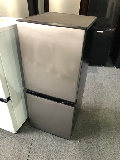 冷蔵庫　アクア　137L 2024年製