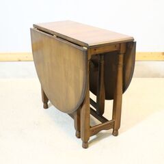 四国工芸のバタフライテーブルです。クラシカルなヴィンテージ調の伸長