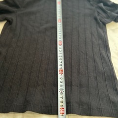 gu 肩出し　シャツ　Tシャツ 150の画像