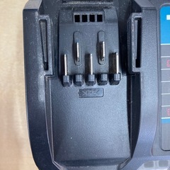 マキタバッテリーBL1015・充電器DC10SAセット　リサイクルショップ宮崎屋　住吉店25.5.31の画像