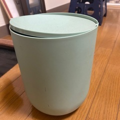 おしゃれゴミ箱
