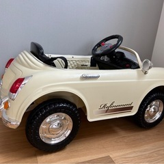 German Classic Style - old car 
少し訳あり　子供玩具　子供が乗れる電動カー　ラジコン付き　　定価39,800 の画像