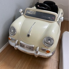 German Classic Style - old car 
...