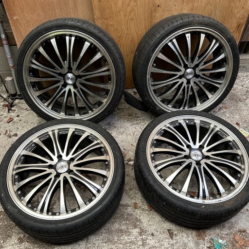 ロクサーニex　19インチ　タイヤホイル