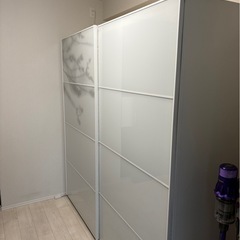 クローゼット　
IKEA棚 　2m×2m 