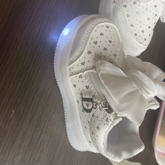 光る子供靴(13cm)の画像