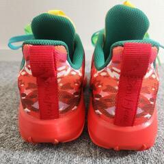 フラミンゴスニーカー レッド 23.5cm キッズ レディースの画像