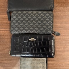 アルマーニとCOACHの財布セット