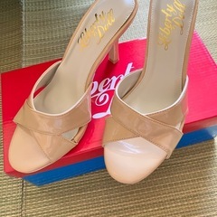 ベージュ❣️ミュール❣️