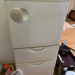日立　冷蔵庫　白