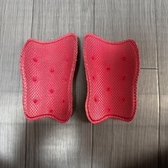 アンブロ レガースの画像