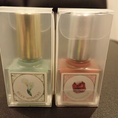 🍎ブルーモーメントネイルポリッシュ マニュキュア 2種類各1本 合計2本の画像