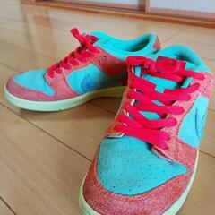 DUNK　NIKE