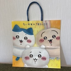 羽田空港限定　ちいかわ×東京ばな菜　ペーパーバッグ
