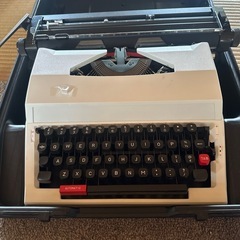 タイプライター　ジャンクです。