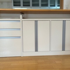 カウンター下収納　白　キッチンカウンター