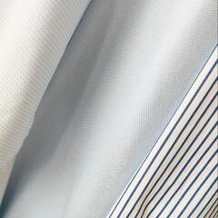 ユニクロ　メンズＹシャツの画像