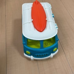 くるま おもちゃ