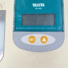 タニタ　体重計の画像