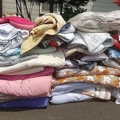 ☆無料☆布団　関係いろいろ　持ち帰り品　6月1日の午後には処分します。