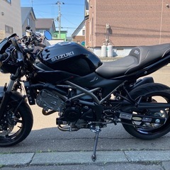 SV650/SV650X用バグスターレディシートブラック／シルバー 美品