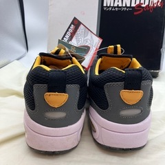 新品未使用　マンダムセーフティーシューズ　安全靴　26㎝　スリッポン イエローの画像