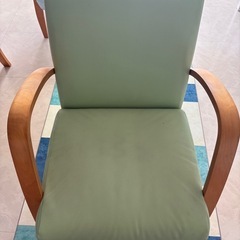 1人掛け用ソファーの画像