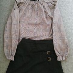 女児　カットソー　スカート　150~160cm　中古