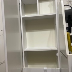 鏡裏収納ライト付きドレッサーの画像