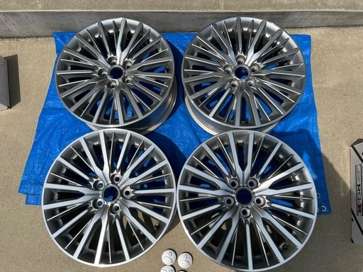 ENKEI 三菱純正ホイール 18×7J 5穴 114.3 ＋38 期間限定