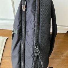 イケテイ　ビジネスリュックの画像
